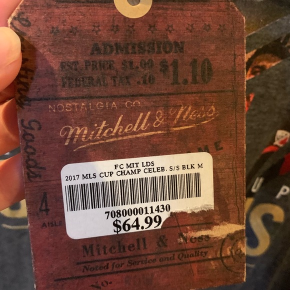 Toronto FC 2017 World Champs Women’s T shirt - Picture 5 of 5